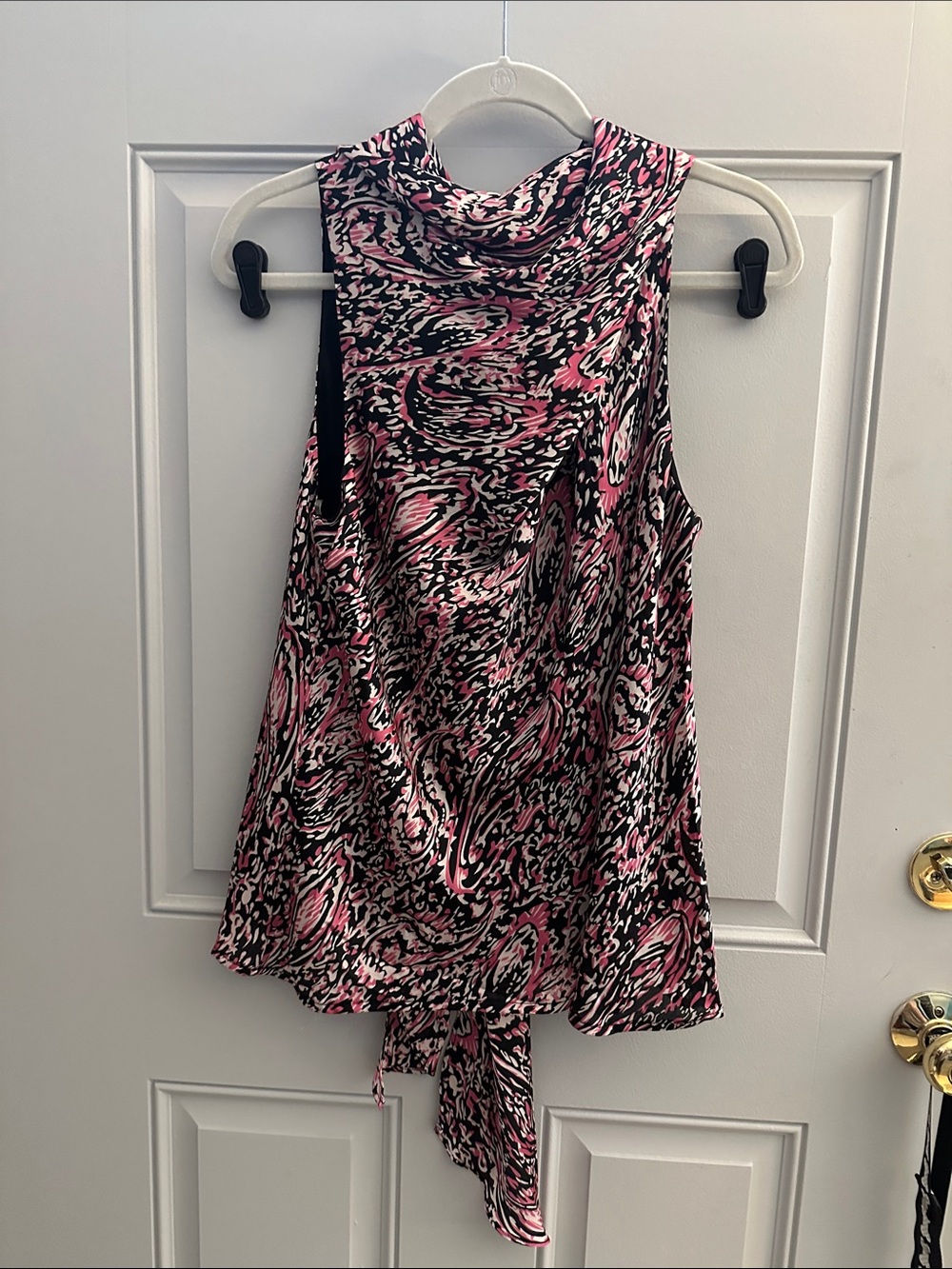 entro Black, Pink & White Abstract Print Sleeveless Top